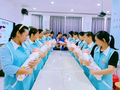 珠海正規(guī)專(zhuān)業(yè)的高級(jí)育嬰師培訓(xùn)班學(xué)校哪家好？