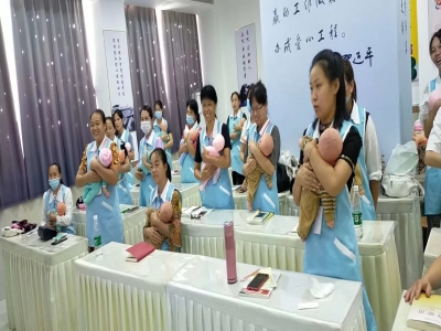 老月嫂為什么能全年接單？新手卻接不到單，可能就是因為這原因